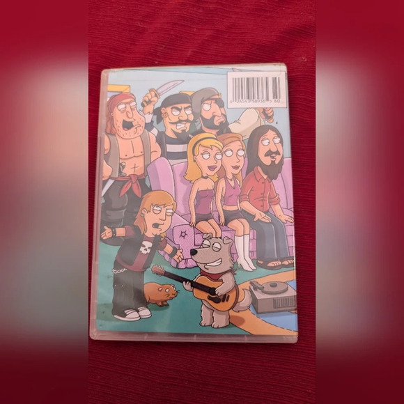 Family Guy Volume 7 (EUC) - Picture 2 of 5